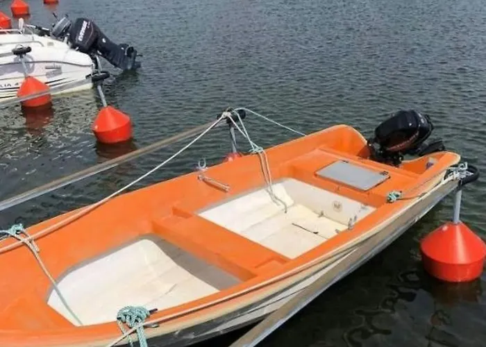 Vakkert Sommerhus Naer Risor Med Bat * Sondeled